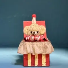 Item thumbnail for item 80fc103e-fe27-482f-8f4b-9652a588bb27