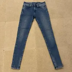 Item thumbnail for item 6f4681f2-7948-48a6-85e9-bcfbafedcd7d