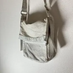 Item thumbnail for item d585723c-bbfa-43c2-838a-28f0a411ec88