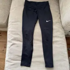Nike ブラック タイツ ジッパーポケット付き