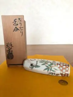 ぶりぶり香合 共箱 茶道具 【k3191】 Yahoo!オークション -「茶道具 ぶりぶり香合」の落札相場・落札価格