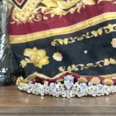 結婚式向け♪ 大人っぽ ティアラ
