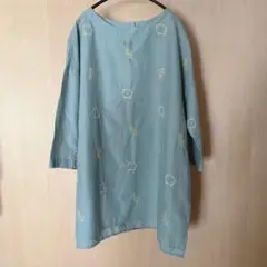 ＊美品＊五分袖ブラウス　刺繍入り　くすみグリーン　３Ｌサイズ