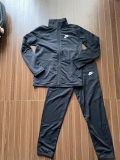 Nike ブラック ジュニア用ジャージ上下セット