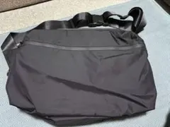 ノワール ルミナスショルダーバッグ