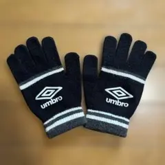 umbro ストライプ付き手袋 黒
