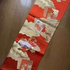 和風テーブルランナー　１１２赤雲華