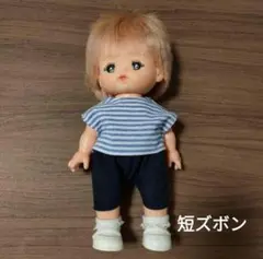 メルちゃん 青ボーダー半袖シャツと紺短ズボン　450円