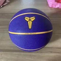 KOBE サイン入り バスケットボール サイズ7