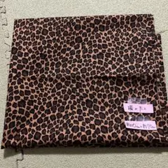 生地　ヒョウ柄