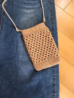 ベージュ スマホショルダーバッグ