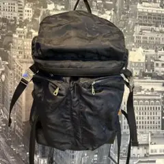 美品　カモフラ柄　ダークブルー　バックパック