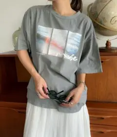 美品　PICHI ピイチ　ピクチャーT