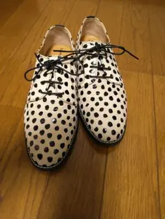 ツモリチサト靴
