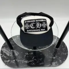 CHROME HEARTS トラッカーキャップ 01