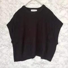 即完売◆シーズンリーズン◆ 鹿の子編み ニットベスト/香菜子さん 短め ブラック