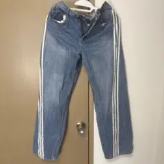 adidas デニムパンツ