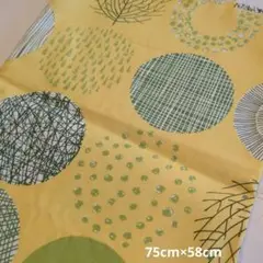 【生地】オックス生地　北欧風 雑貨 布 イエロー 葉っぱ 端切れ