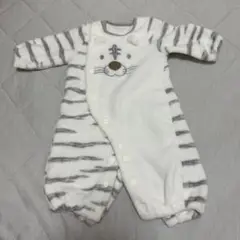 ベビー服　ロンパース　ホワイトタイガー　長袖　モコモコ