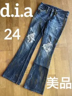d.i.a. 超希少！新品タグ付き ダメージ加工 デニムフレアパンツ ジーンズ パンクファッション 究極のダメージ加工フレアデニム パンツ
