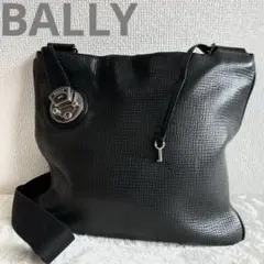 Item thumbnail for item 2525fcff-3b4b-4b0c-8428-b496c5222f45