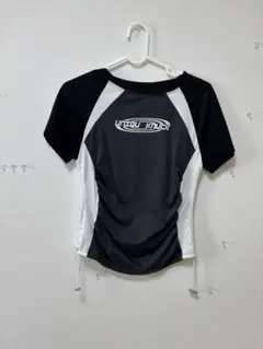 ロゴ入り半袖Tシャツ 黒/白 2つセット