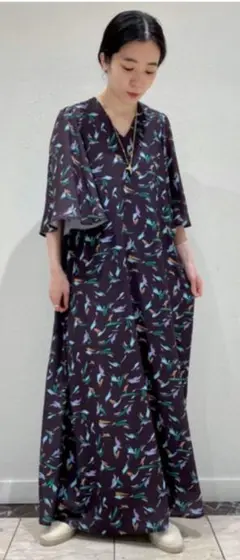 未使用 MARIHA 夜のドレス
