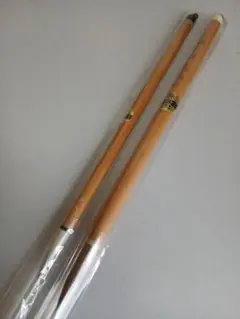 Item thumbnail for item f7f7a40d-3cb3-47b5-b08f-74185d8b526e