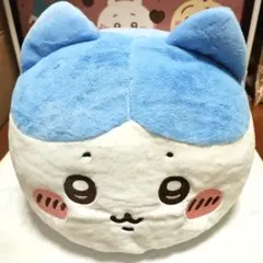 【圧縮なし】ちいかわ　プレミアムドームクッション　ハチワレ