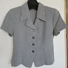 【美品】MAYSON GREY 半袖ブラウス　ボタン付き