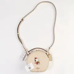 COACH 新作 スヌーピー ミニショルダー ピーナッツ ベージュ 国内正規品