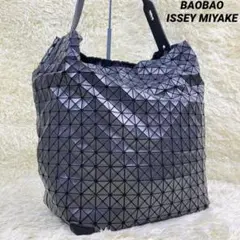 極美品 バオバオイッセイミヤケ ワンショルダーバッグ 肩掛け ルーセントマット