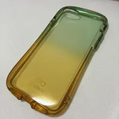 iPhone se用グラデーションソフトケース（iFace）