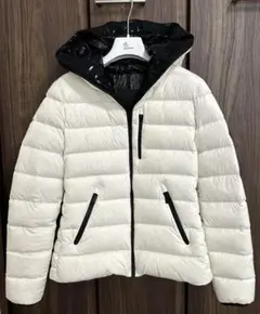オレンジモンクレール HERBE ショートダウン　サイズ1ホワイト MONCLER BOED ショートダウンジャケット｜トゥモローランド 公式通販