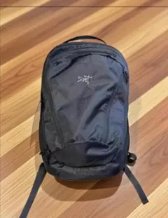 ARC'TERYX Mantis 26L 黒のデイパック