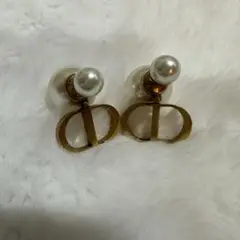 Item thumbnail for item bcdfc566-692d-448e-906a-bf003f7d096d