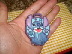 スティッチ　ネームタグ？