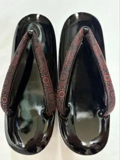 Item thumbnail for item e7c6a7b1-9e6c-4251-a94c-7504956e6f01