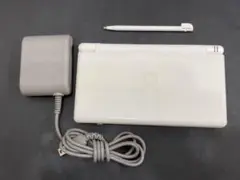 F5H009◆動確済み◆ ニンテンドー DS Lite 本体 クリスタルホワイト