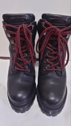 MARC JACOBS レースアップレザーブーツ