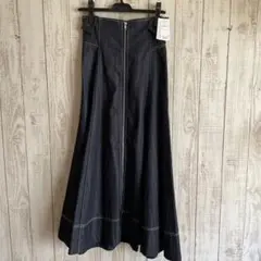 新品　And Couture バックレースアップセンタージップスカート