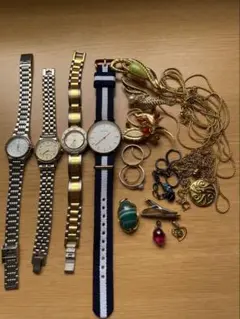 遺品整理　腕時計　指輪　ネックレス　ネックレストップ　ブローチ　SILVER