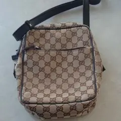 グッチ ショルダーバッグ