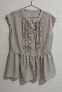 未使用品♪シップスエニィ　フリルシャツ
