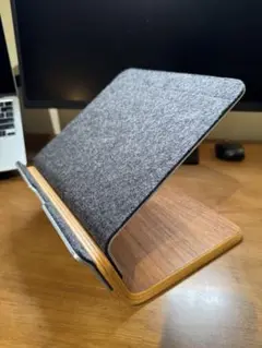 (美品)Grovemade パソコンスタンド