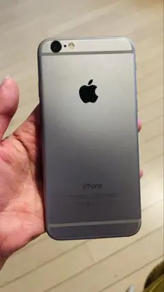 Apple iPhone 6 スペースグレー 本体