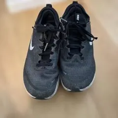 NIKE ランニングシューズ ブラック２３センチ