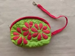 ハワイアンキルト　花柄コットンポーチ