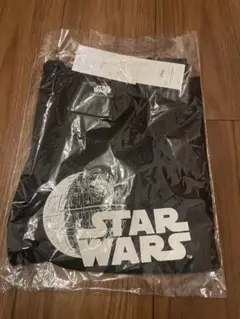 ★新品★STAR WARS ブラック Tシャツ　140