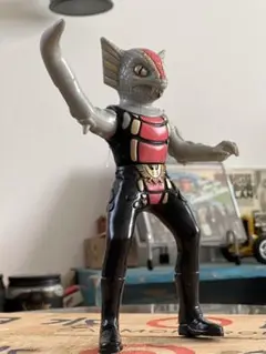 仮面ライダー ショッカー怪人　ガラガランダ ソフビ